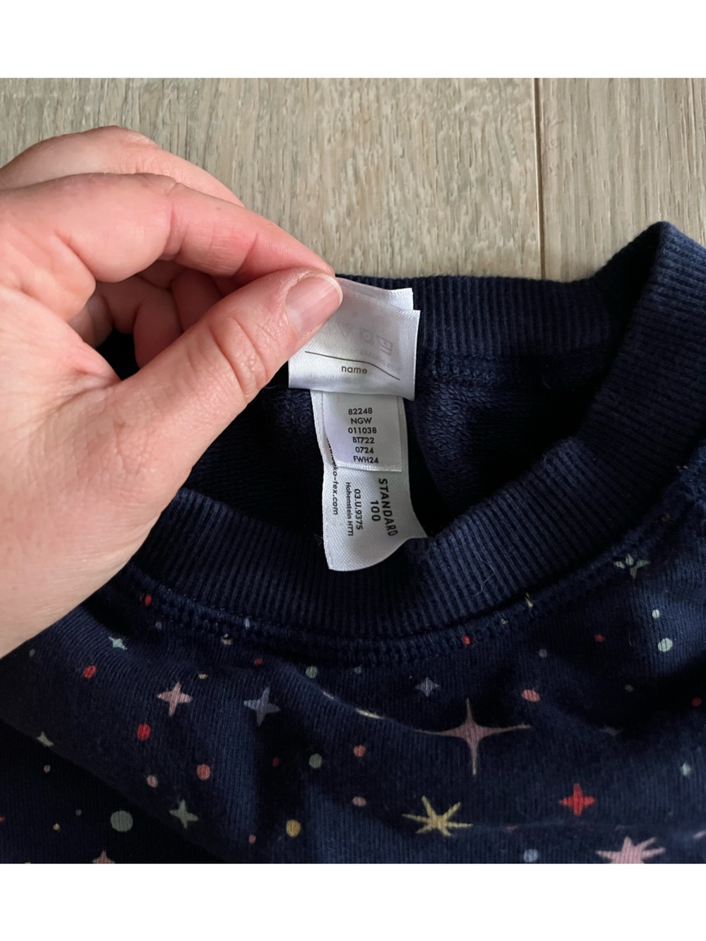 Hanna Andersson Girl’s French Terry Sweatshirt Navy Star Burst - Size 10 - Picture 5 of 5